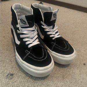 Brand new never worm platform vans sz 7